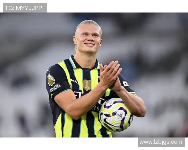 巴黎圣日耳曼大胜巴萨帽子戏法引发全场狂欢赛后精彩点评