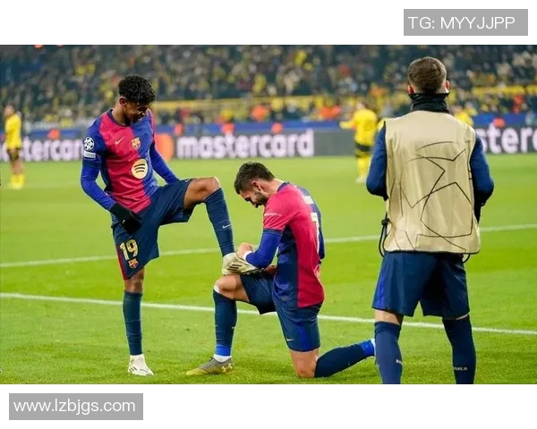 欧联杯惊心动魄拜仁逆转巴萨引发转会风波与球迷热议