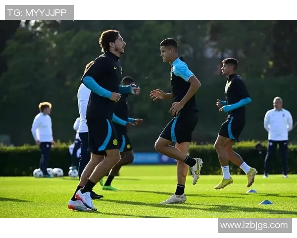 中超精彩对决巴萨大胜国米神奇扑救点燃全场激情战术解析 中超精彩对决巴萨大胜国米神奇扑救点燃全场激情战术解析