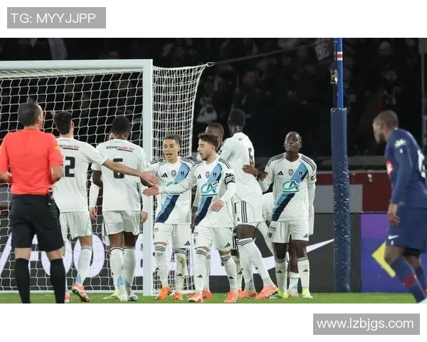 国王杯惊天冷门巴黎圣日耳曼大胜多特蒙德乌龙球成关键时刻 国王杯惊天冷门巴黎圣日耳曼大胜多特蒙德乌龙球成关键时刻