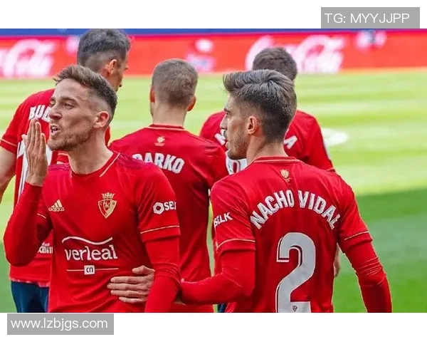 意甲热刺逆袭莱比锡6比2赛场瞬间引发狂欢与数据解析 意甲热刺逆袭莱比锡6比2赛场瞬间引发狂欢与数据解析