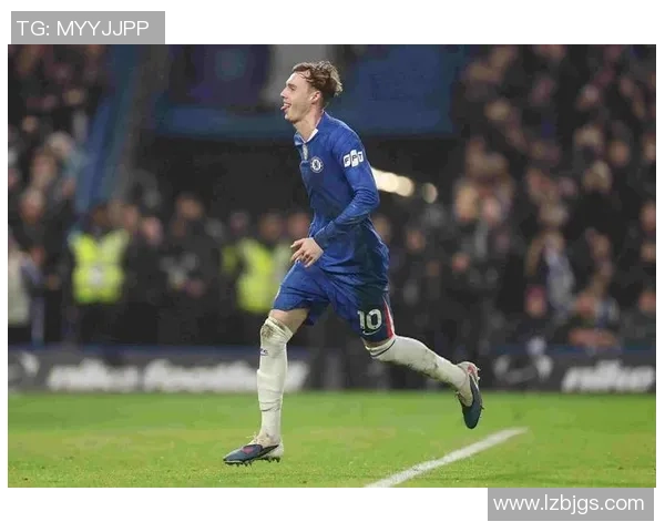 中超精彩对决波尔图大胜切尔西帽子戏法引发争议判罚热议 中超精彩对决波尔图大胜切尔西帽子戏法引发争议判罚热议