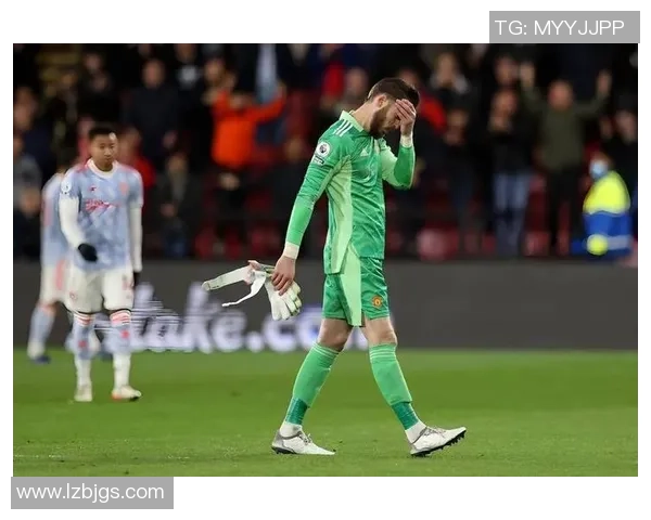 足总杯激战阿森纳逆转曼联争议判罚引发全场热议 足总杯激战阿森纳逆转曼联争议判罚引发全场热议