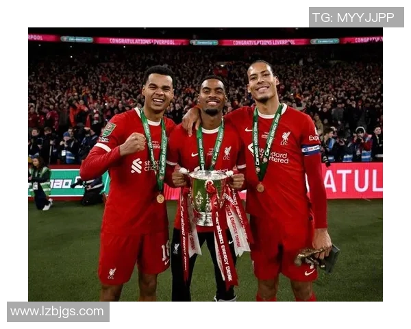 利物浦友谊赛小胜那不勒斯精彩瞬间回顾引发全场欢呼