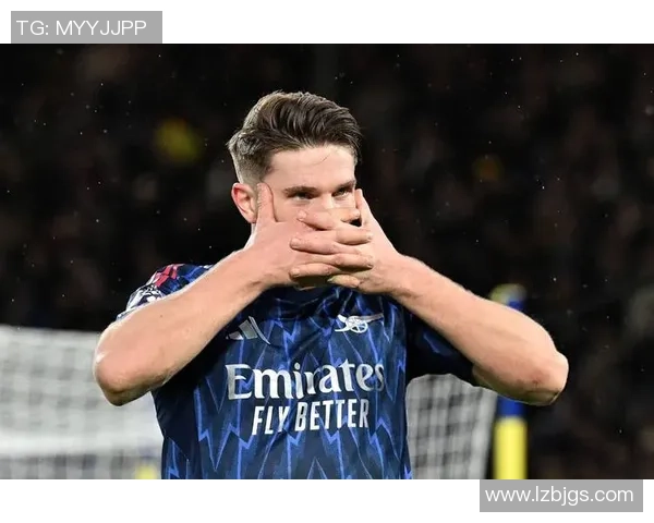 阿森纳逆袭曼城国王杯大胜五球引发争议判罚全场沸腾