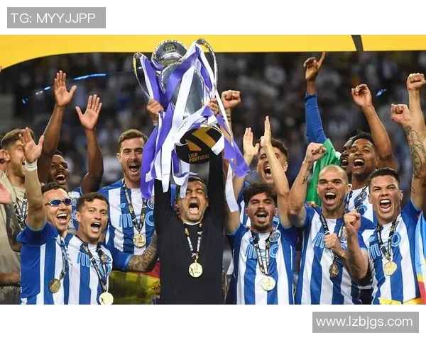 欧冠历史冷门波尔图狂胜拜仁五球引发全场震惊